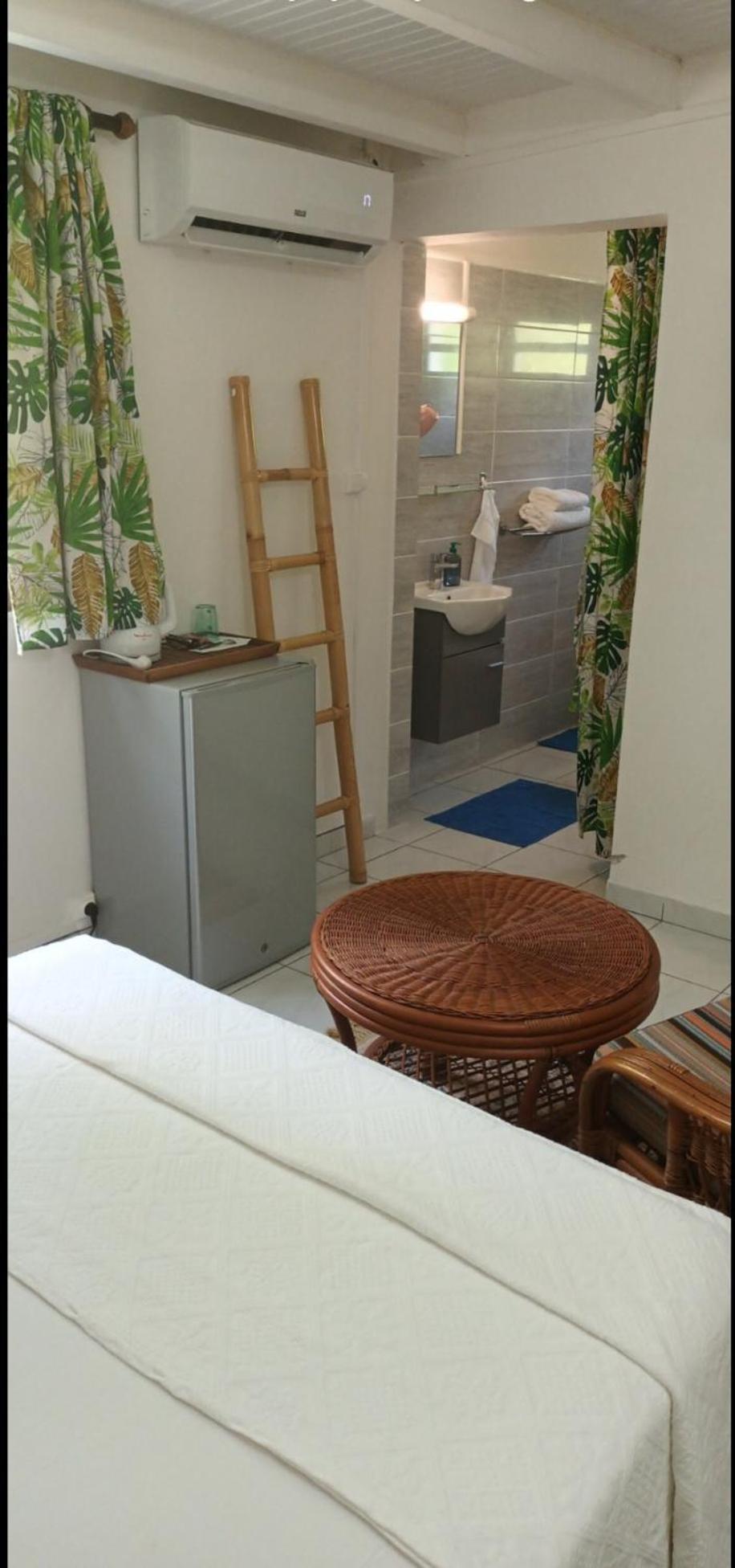 Chambre Climatisee Bouillante Dış mekan fotoğraf